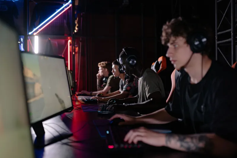 Solo Play Is Costing You More Than Money: The Hidden Case for Casino Communities